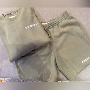 Abercrombie & Fitch men shorts/sweatshirt set